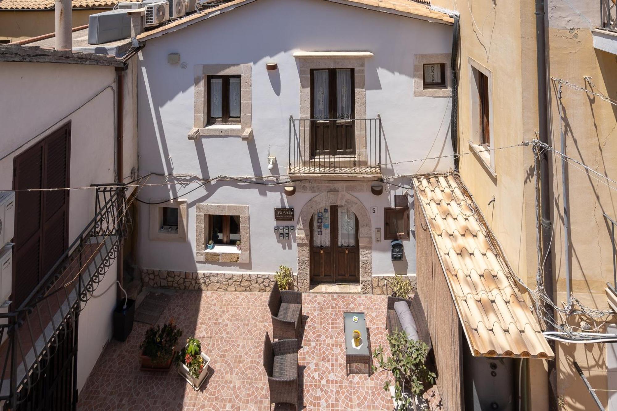 Elsa D'Ortigia - I Tre Archi Otel Siraküza Dış mekan fotoğraf
